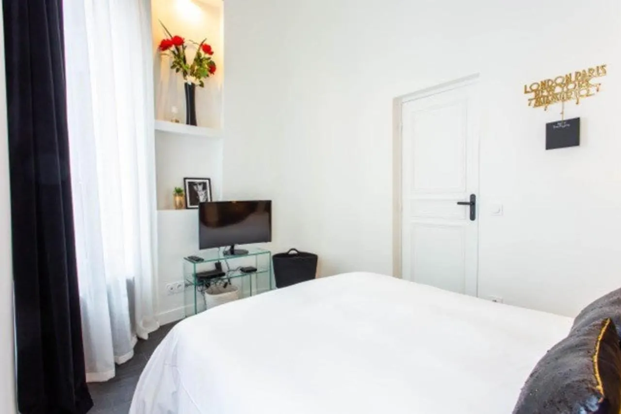 Superb Apartment 2Bdr-6P - Rex Grands Boulevards Paris 0*,  France